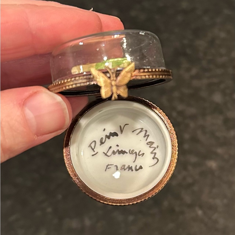 Vintage Limoges Kiwi Pie Slice Trinket Box - Picture 2 of 6